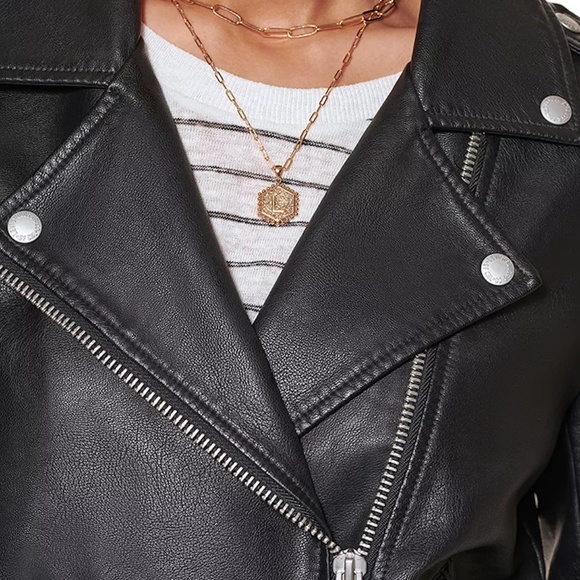 Levi's Women's Faux-Leather Belted Hem Moto Jacket - Picture 3 of 8